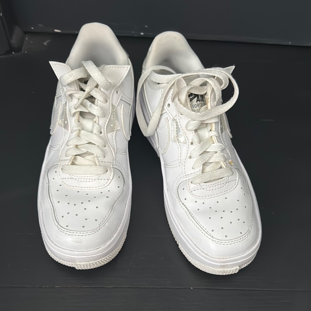Nike Air Force 1 Triple White Sneakers